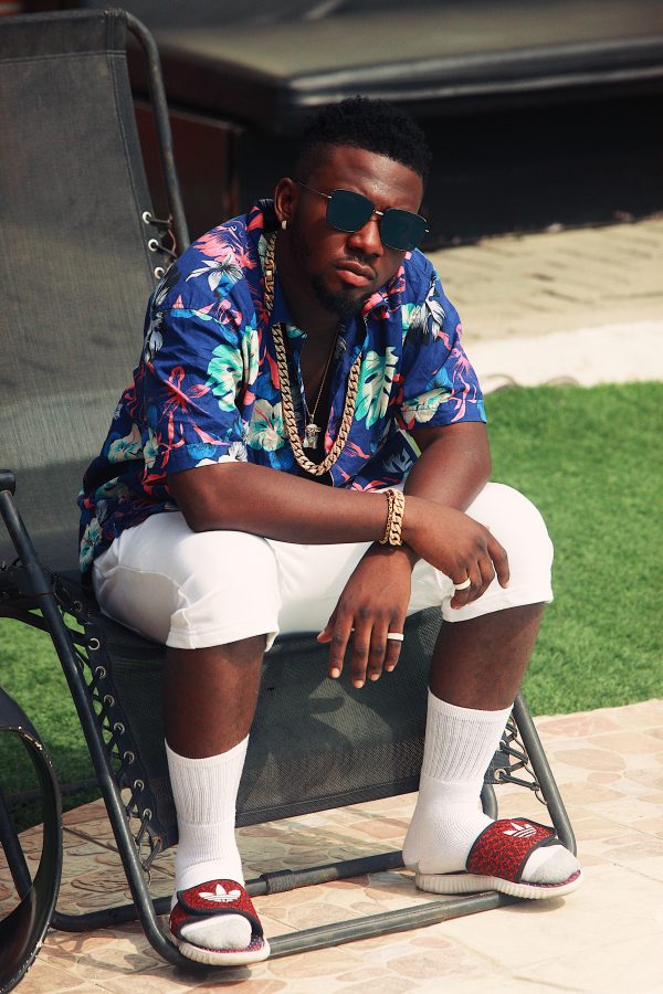 See behind the scenes pictures from Mystro’s upcoming video