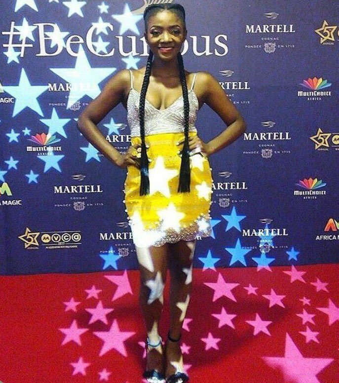 Not again! How Simi disappointed us on Red Carpet – AMVCA 2017 photographer