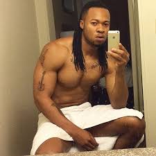 'Soon you go give her belle' - Flavour sparks up controversies, poses with 'new chick' [PHOTOS]