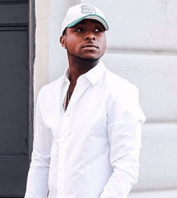 Fans blast Davido for not paying his namesake's tuition after promising