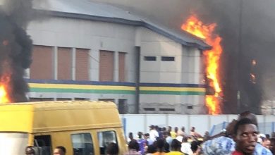 Orile Police station on fire