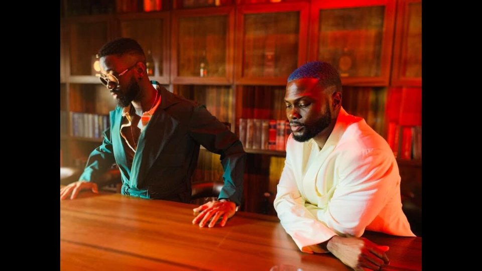 37C97C8D 558C 46F1 B0D0 98D40FAA0574 Focus