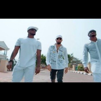 Financial-Woman-Phyno