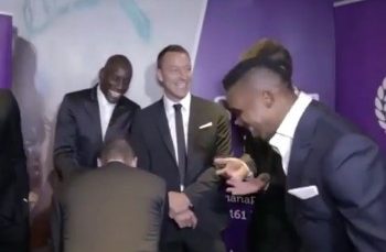 Arsenal-Fans-Get-In-Here