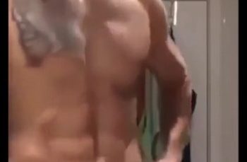 Get-Six-Packs-In-Five-Seconds