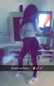 Late DC Queen Shows Off