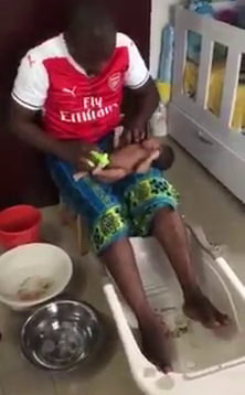 Infant Bathing Is Trending For Nigerian Dads
