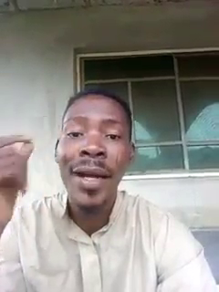 Between This Guy And Ladies With Bushy Pubic Hairs