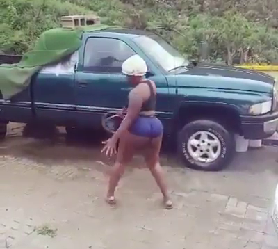 Why Guys Patronize This Female Car Washer