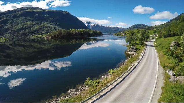 74559AB7-E01C-435E-9D46-66573F6E8243