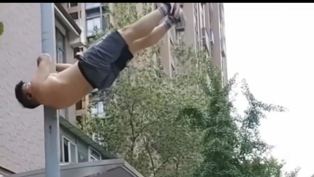 59F72AA7-E313-422A-A2F8-641DF94E3B7D